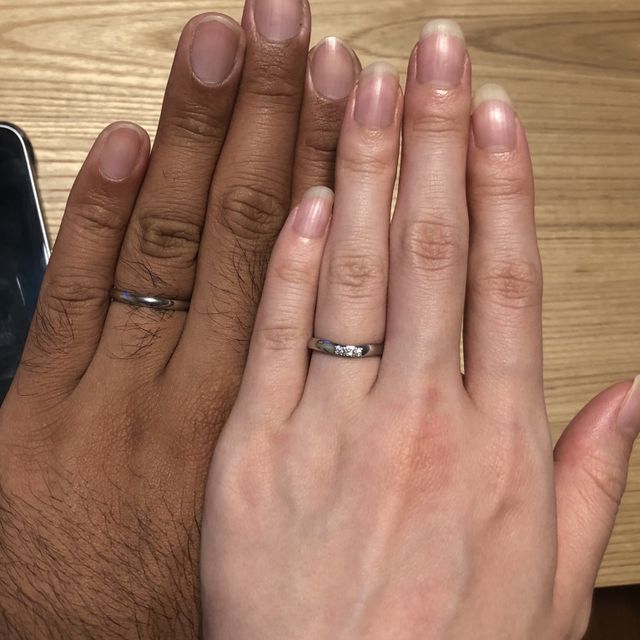 【銀座ダイヤモンドシライシの口コミ】 自分たちの指に似合うリングで価格も予算内に収まったのでこちらにしまし…