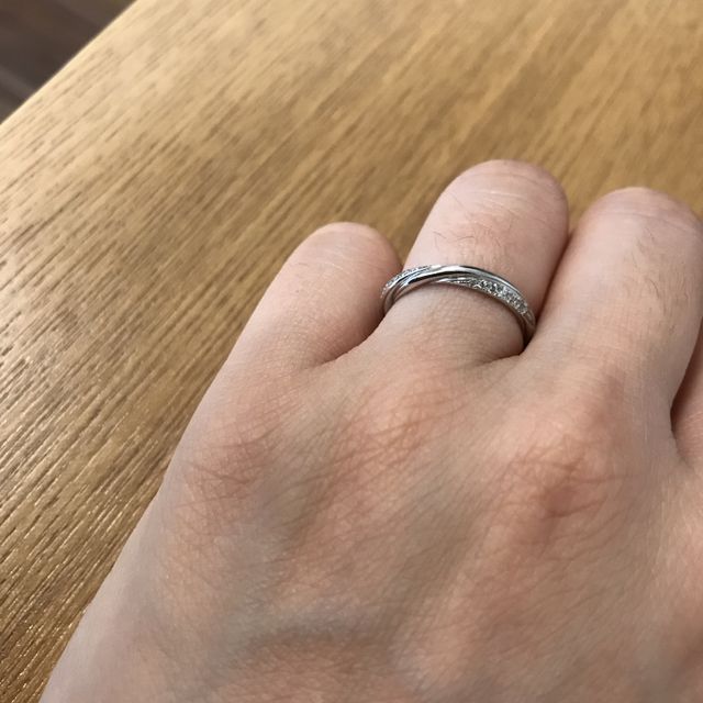 【銀座ダイヤモンドシライシの口コミ】 仕事柄はめることができないため普段つけするときにキラキラと輝いていた…