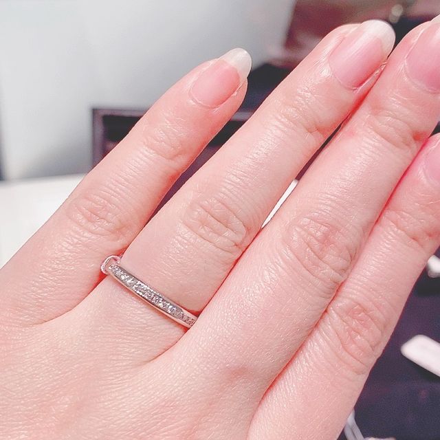【ティファニー(Tiffany & Co.)の口コミ】 ハーフエタニティリングで探していたのでイメージ通りのデザインのリング…