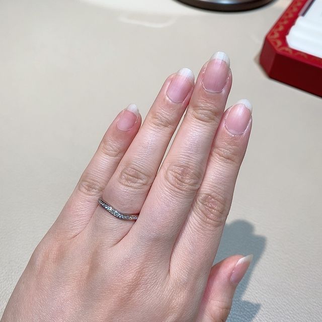 【カルティエ(Cartier)の口コミ】 カルティエのサイトで試着したいデザインを決めていたのでそれを出しても…