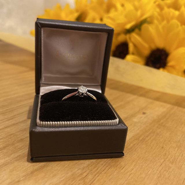 【アイプリモ(I-PRIMO)の口コミ】 シンプルなデザインと対応していただいた担当者様の意見を参考にした。
今…