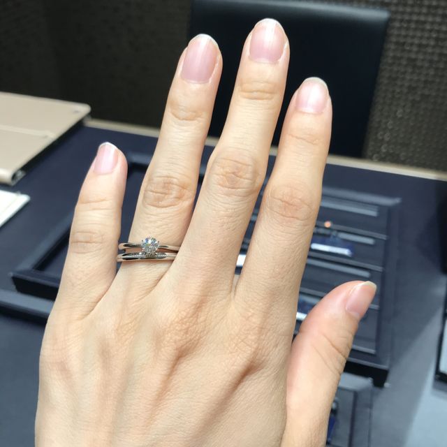 【ROYAL ASSCHER(ロイヤル・アッシャー)の口コミ】 品質の割にお値段が安いです！ロイヤルアッシャーという、世界三大ダイヤ…