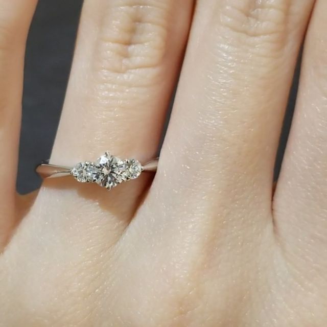 【TRECENTI(トレセンテ)の口コミ】 デザインはカタログで事前に拝見しており、実際に着用してみてもとても可…