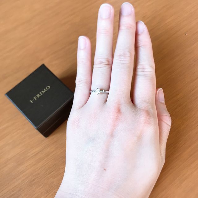 【アイプリモ(I-PRIMO)の口コミ】 私の誕生日に合わせたダイヤモンドの大きさにしていただきました。またダ…