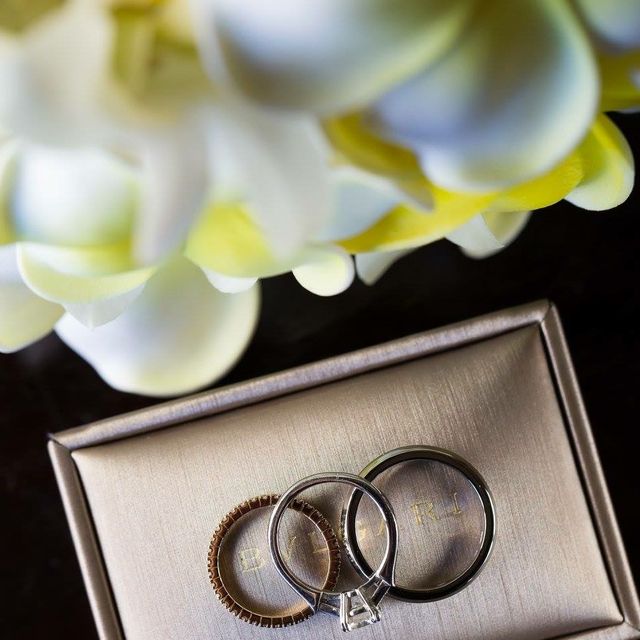 【ブルガリ(BVLGARI)の口コミ】 婚約指輪をもらったお返しにブルガリの時計をプレゼントしました。その際…