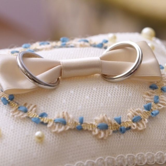 【ティファニー(Tiffany & Co.)の口コミ】 ・好きなデザイン（ミル打ち）だったこと。
・好きな形（ストレート）だっ…