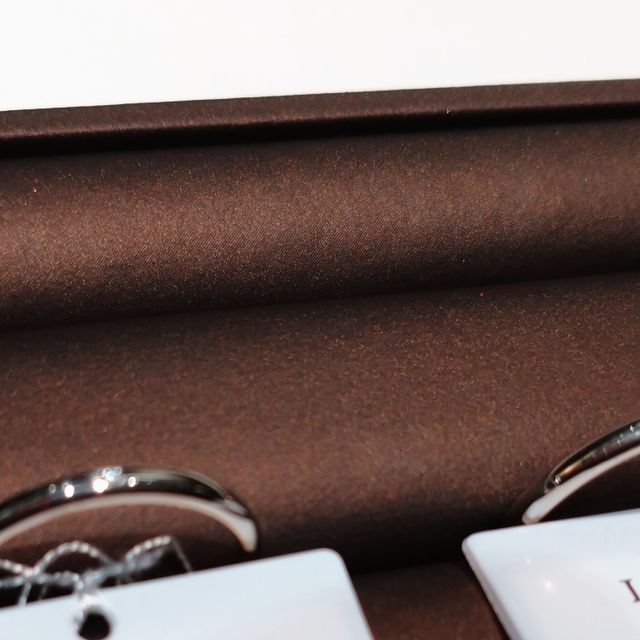 【アイプリモ(I-PRIMO)の口コミ】 とてもシンプルなプラチナリングです。厚みがないので指輪をつけなれてい…