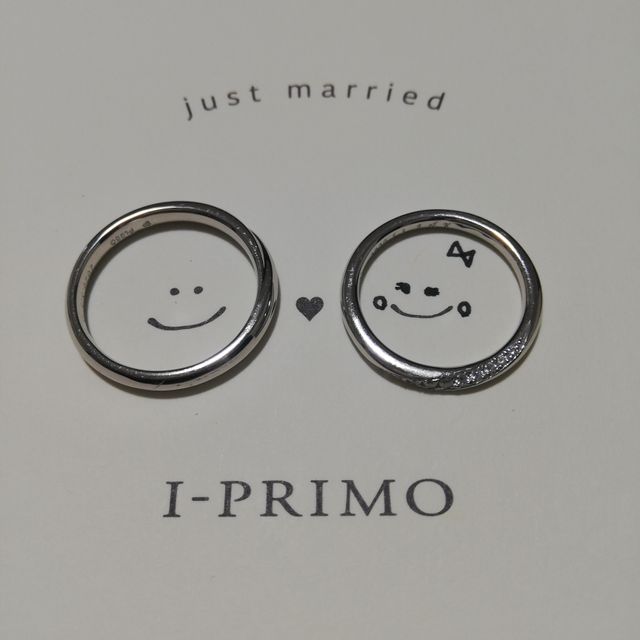 【アイプリモ(I-PRIMO)の口コミ】 メレダイヤがカーブを描いて指輪をおおっていて、どの角度から見てもキラ…