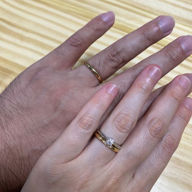 【銀座ダイヤモンドシライシの口コミ】 デザイン、つけ心地が良くきめました。
ダイヤモンドが綺麗だった。
つけ…