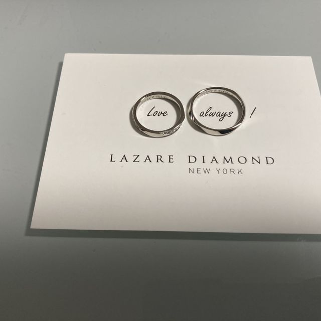 【ラザール ダイヤモンド(LAZARE DIAMOND)の口コミ】 結婚指輪を決める中で様々なお店をまわりました。その中でラザールダイヤ…