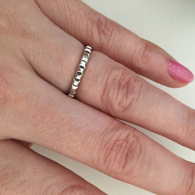 【ブシュロン(BOUCHERON)の口コミ】 エンゲージリングがブシュロンのものでしたので、重ねづけできるようにマ…