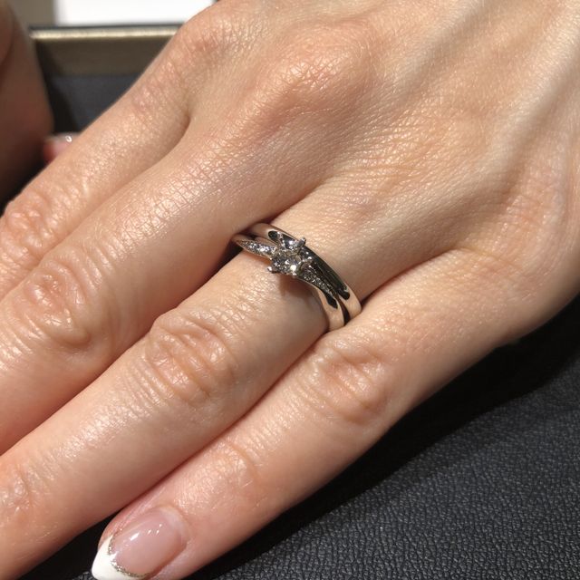 【ラザール ダイヤモンド(LAZARE DIAMOND)の口コミ】 相手の意向としていわゆるハイブランドで高い指輪を買うくらいなら旅行や…