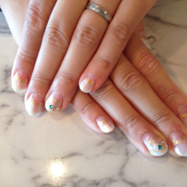 【CHARMY(チャーミー)の口コミ】 夫婦二人とも指が立派なので、太めの指輪且つ仕事上シンプルなものをとい…