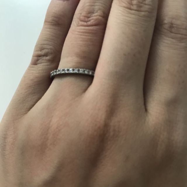 【TRECENTI(トレセンテ)の口コミ】 ハーフエタニティの指輪を探していたところ、ダイヤの輝きがきれいな指輪…