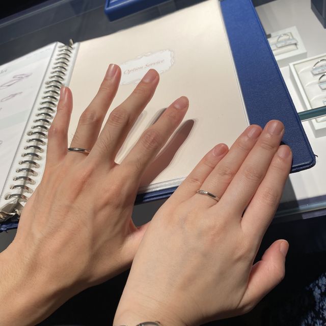 【銀座ダイヤモンドシライシの口コミ】 ダイヤモンドシライシさんのデザインは300種類以上ありますが、シャイニン…