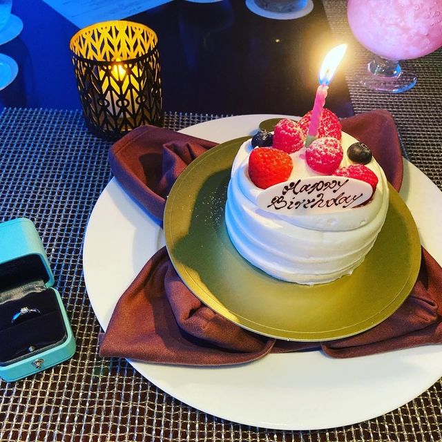 【ティファニー(Tiffany & Co.)の口コミ】 デザインがシンプルで、ダイヤも小さいですが、結婚指輪との重ね付けを出…