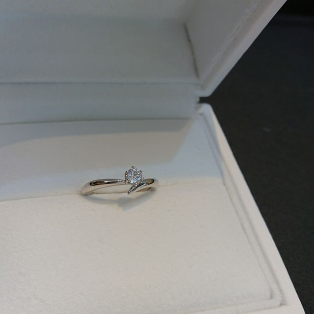 【ジュエリー東京の口コミ】 ◎曖昧なイメージでしか希望が伝えられなかったですが、しっかりと汲んでい…