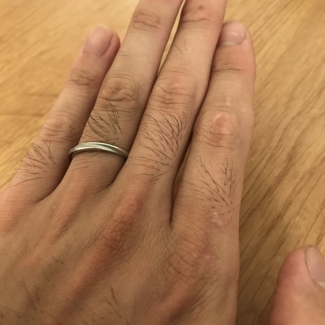 【銀座ダイヤモンドシライシの口コミ】 妻と似たデザインの物が欲しく、かつ、普通のデザインでは納得出来なかっ…