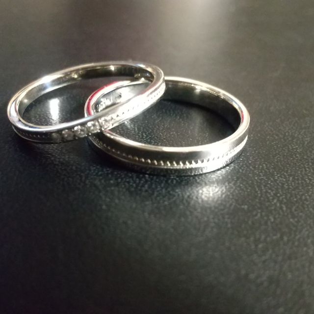 【アイプリモ(I-PRIMO)の口コミ】 婚約指輪は着ける機会も限られると考え、普段使いが出来て、あまり華美に…
