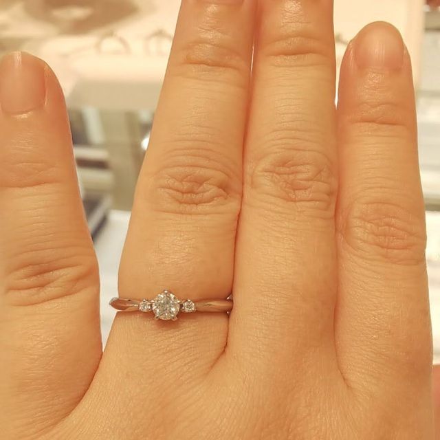 【festaria VOYAGE(フェスタリア ボヤージュ)の口コミ】 ダイヤの中に星の形が浮かび上がっていています。大粒なのでよく見れば肉…