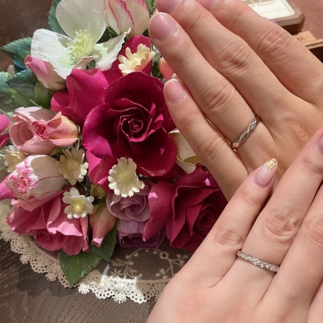 【TANZO.(鍛造指輪)の口コミ】 0から人とかぶらない指をオーダーしたかったため。
キラキラしたものが好…