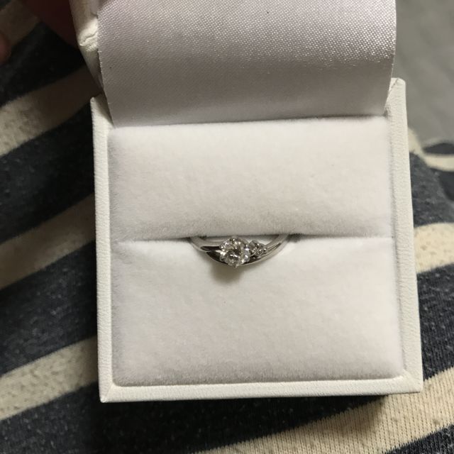 【宝寿堂(ほうじゅどう)の口コミ】 自分の好きなデザインでフルオーダーで作ってもらえて、ダイヤも良い品質…