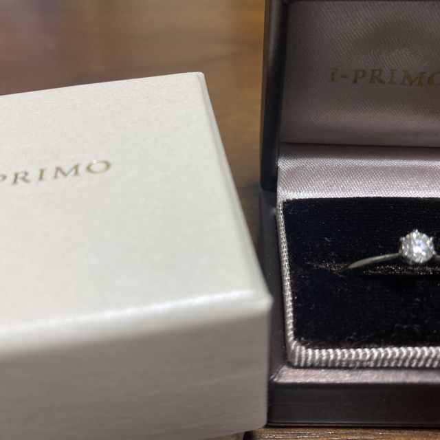 【アイプリモ(I-PRIMO)の口コミ】 彼が悩みに悩んで決めてくれました。
店員さんがとても親身に相談にのって…