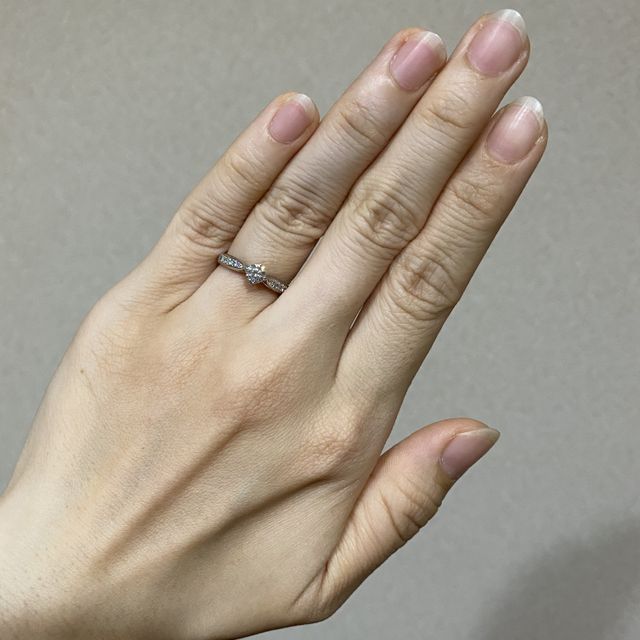 【GALA JEWELRY(ガラジュエリー)の口コミ】 色々なブランドを周り、自分のイメージに合う指輪を探したところ、ガラ御…