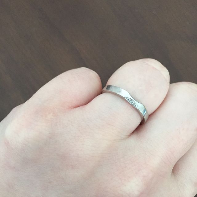 【agete(アガット)の口コミ】 旦那さんが優柔不断で、即決したかったので
有名だし無難かと思って購入を…