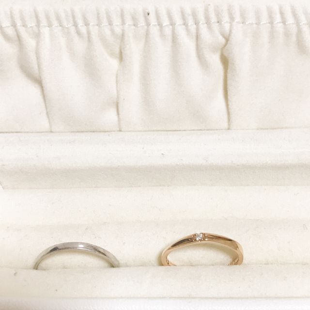 【組曲ジュエリーの口コミ】 普段から付けれるように、シンプルな可愛いデザインで決めました。
ピンク…