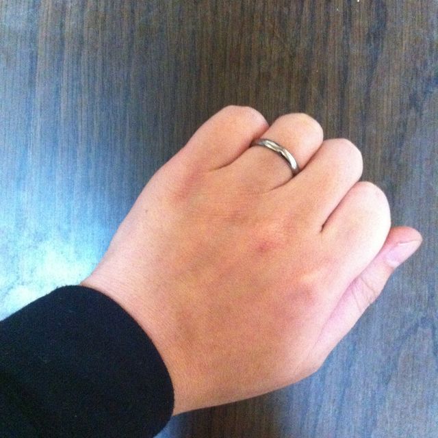 【ティファニー(Tiffany & Co.)の口コミ】 とにかく毎日身につけるものなので飽きのこないシンプルなデザインという…