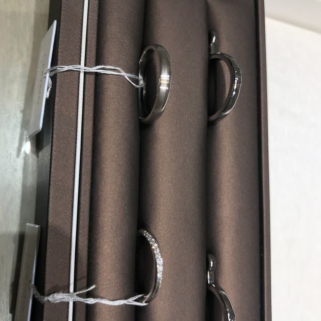 【アイプリモ(I-PRIMO)の口コミ】 アイプリモのダイヤモンドはカットにこだわっているので小さいダイヤでも…