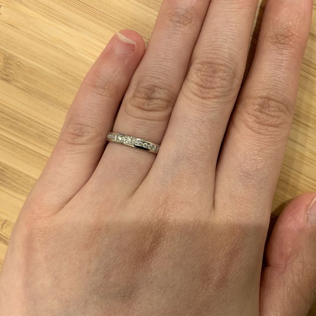 【アイプリモ(I-PRIMO)の口コミ】 キラキラしてる指輪がいいと思いました。
その中でもカリスという指輪は、…