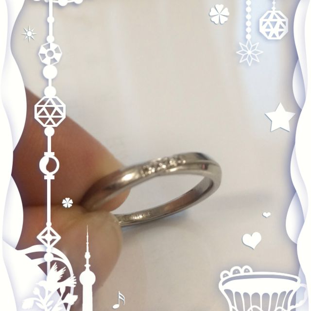 【4℃ BRIDAL(ヨンドシーブライダル)の口コミ】 夫とペアデザインであるところ、また、シンプルでずっと身に着けていられ…