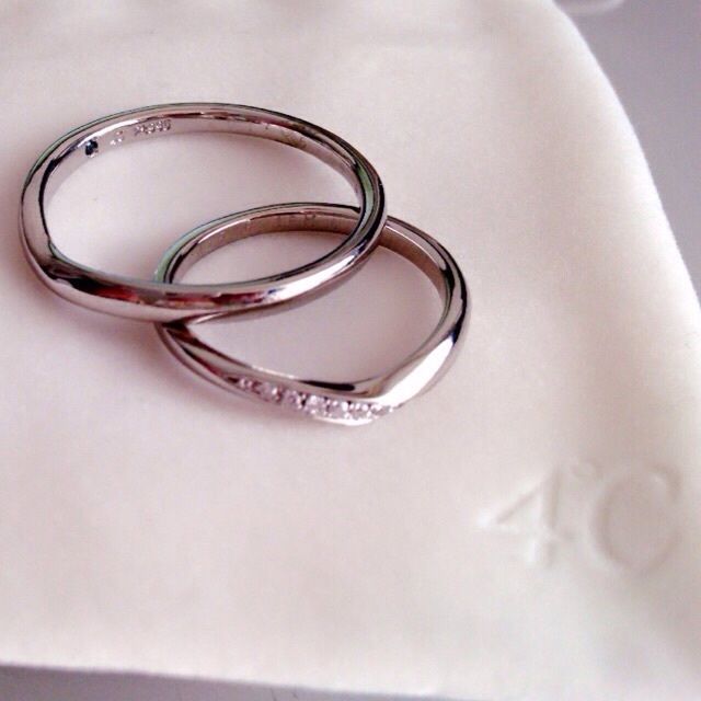 【4℃ BRIDAL(ヨンドシーブライダル)の口コミ】 シンプルなものからとびきり可愛いものまで豊富なデザインで細かなこだわ…