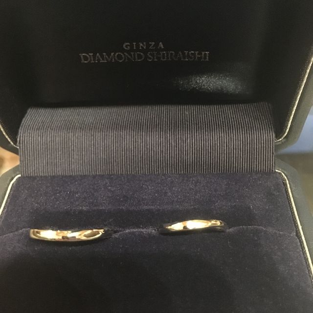 【銀座ダイヤモンドシライシの口コミ】 婚約指輪を購入した店でもあり、信頼できました。また、彼女と一緒に他の…