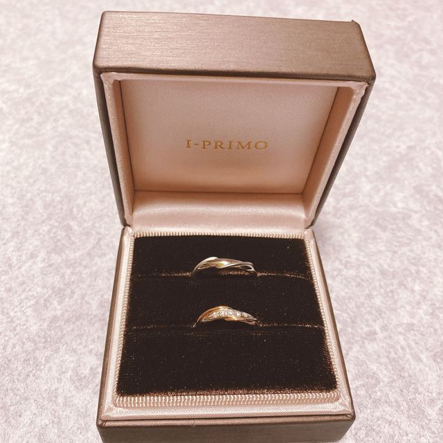 【アイプリモ(I-PRIMO)の口コミ】 シンプルなものではなく、特徴のあるものが欲しかったのでウェーブ型にし…