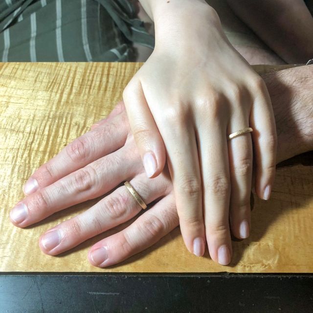 【ichi(イチ)の口コミ】 購入した指輪と同じ、石地のデザインをネットで見てお店に実物を見にいき…