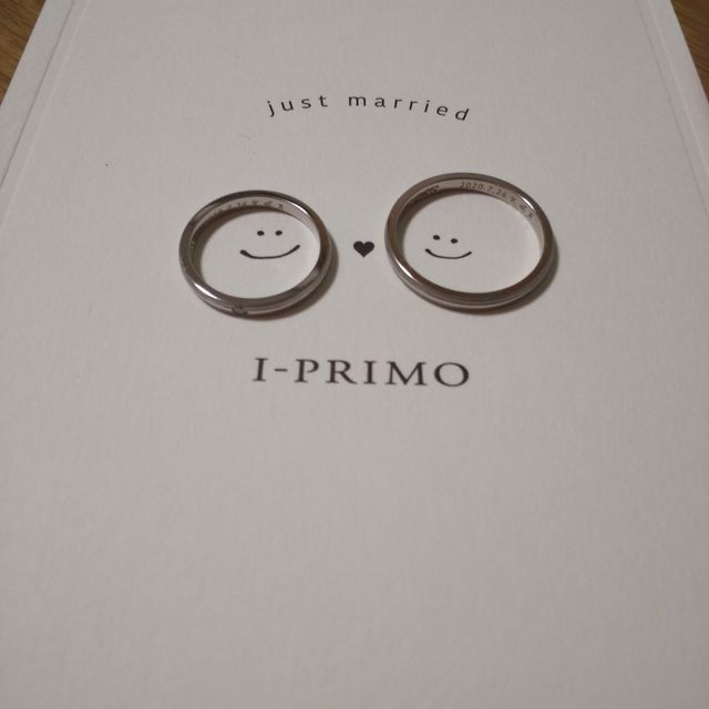 【アイプリモ(I-PRIMO)の口コミ】 お互いに普段アクセサリーをつける習慣がなかったため、全体がプラチナの…