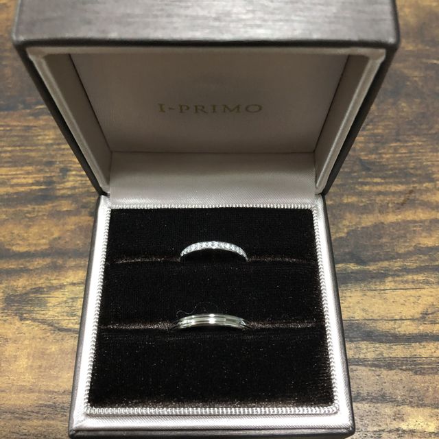 【アイプリモ(I-PRIMO)の口コミ】 シンプルなものを探していましたが、たくさん見るうちに華やかさのあるエ…