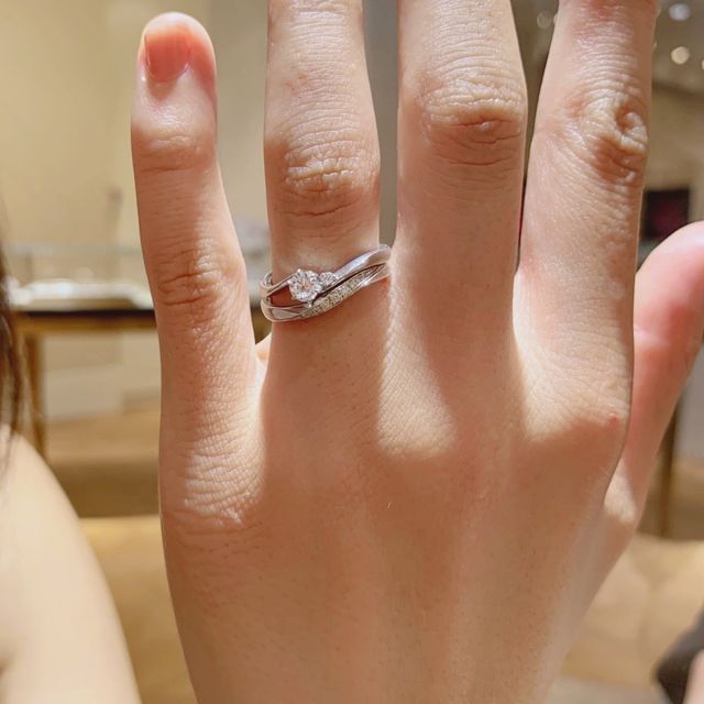 【TRECENTI(トレセンテ)の口コミ】 まずは、つけ心地が良いです！
また、「トレセントライン」と呼ばれるウェ…