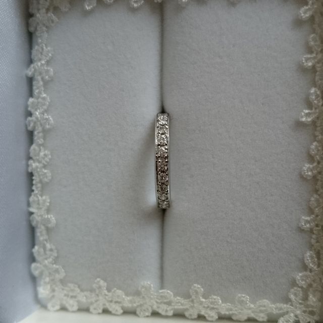 【宝寿堂(ほうじゅどう)の口コミ】 ダイヤが、高級ブランドと変わらない質を使っていると言う説明に納得。色…