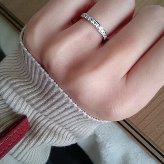 【宝寿堂(ほうじゅどう)の口コミ】 ダイヤが、高級ブランドと変わらない質を使っていると言う説明に納得。色…