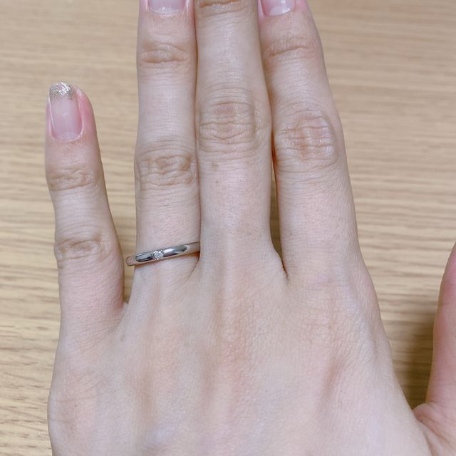 【ラザール ダイヤモンド(LAZARE DIAMOND)の口コミ】 つけ心地の良い作りで、丈夫な鍛造作りなところと、シンプルな中にキラキ…