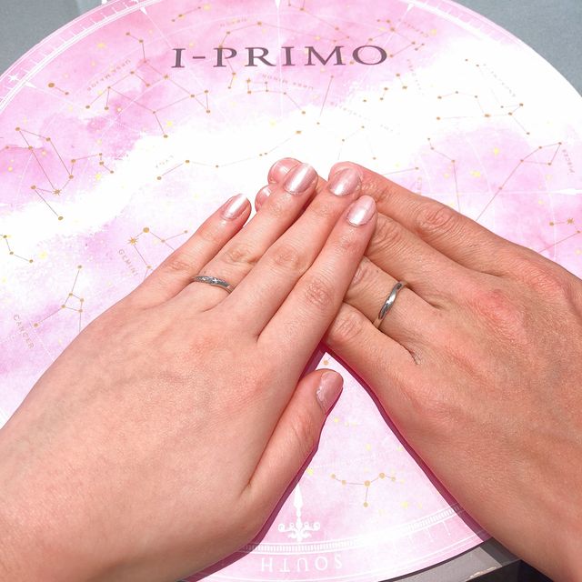【アイプリモ(I-PRIMO)の口コミ】 当初は結婚指輪だけの予定でした。しかしたくさん指輪を見ているうちに、…