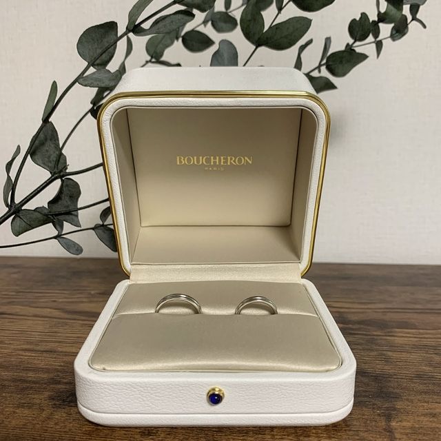 【ブシュロン(BOUCHERON)の口コミ】 もともとプラチナリングに憧れがあり、購入するなら旦那さんとお揃いが欲…