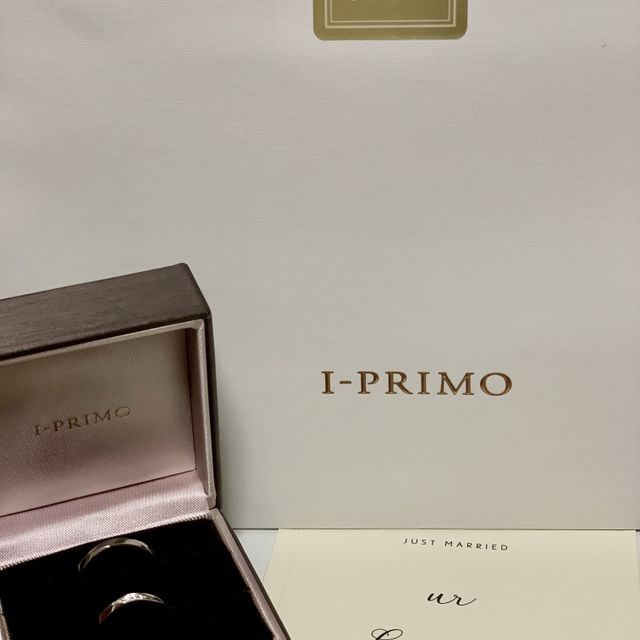 【アイプリモ(I-PRIMO)の口コミ】 シンプルでオシャレ！
アクセサリー感覚ではなくてきちんと結婚指輪の存在…