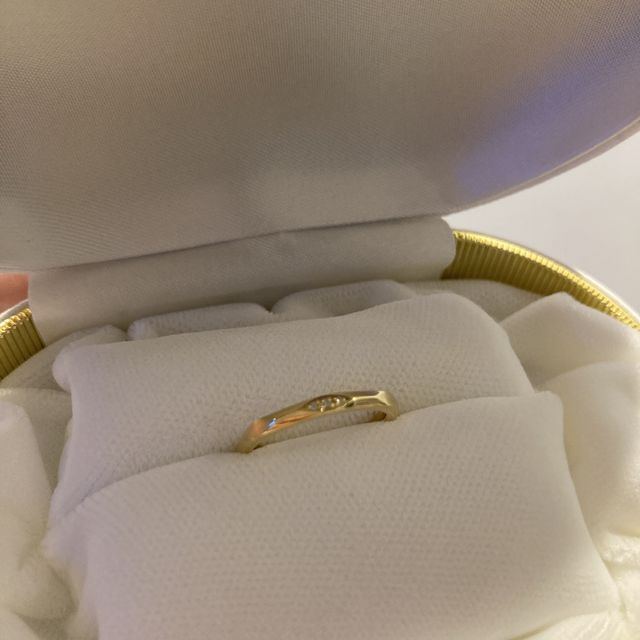 【カオキ　ダイヤモンド専門卸直営店の口コミ】 デザインと素材、価格。とても悩みましたが、2人とも「これ良いね！」と直…