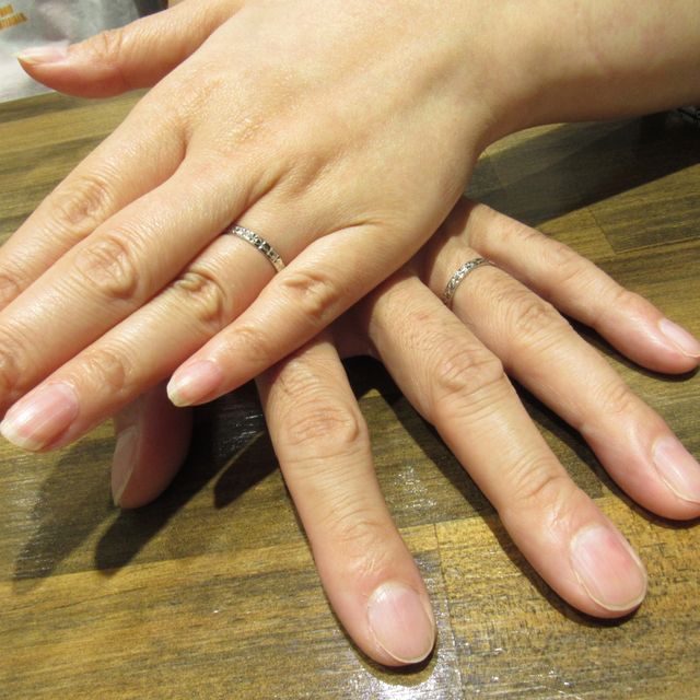 【輪-RIN-の口コミ】 何軒か他のお店やブランドを見て回りましたが、他より指輪のデザインがた…