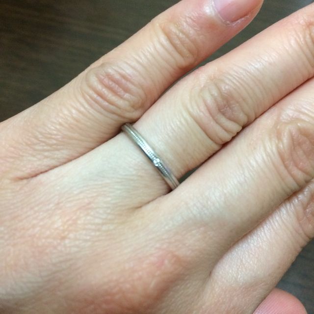 【ギンザタナカブライダル(GINZA TANAKA BRIDAL)の口コミ】 結婚指輪は、絶対に中央ミル打ちのもの！とこだわっていました。両親の結…